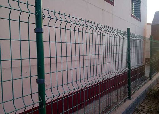 безопасность сетки столба v цилиндра провода 5mm ограждая для двора