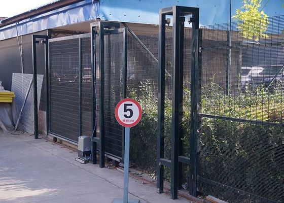 PVC покрыл ворота сада безопасностью сваренного металла 60*60mm