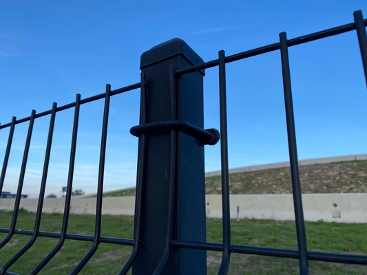 ПВХ покрытый 3D ограждение сварные проволочные сетки ограждения для безопасности и садоводства
